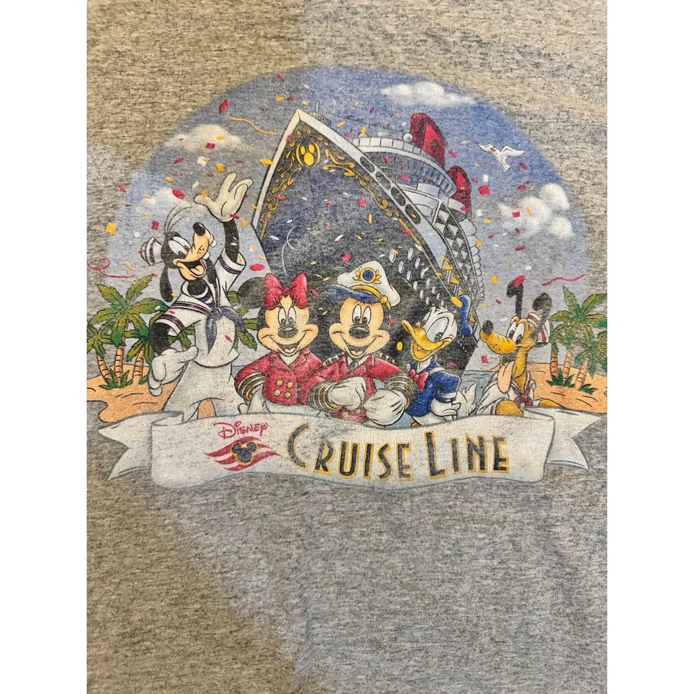Disney Cruise Line Characters Gray Tee – Mickey, Minnie, Goofy, Donald, Pluto L